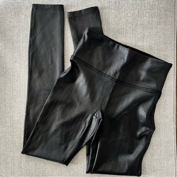 SPANX Pants - Spanx faux leather leggings black